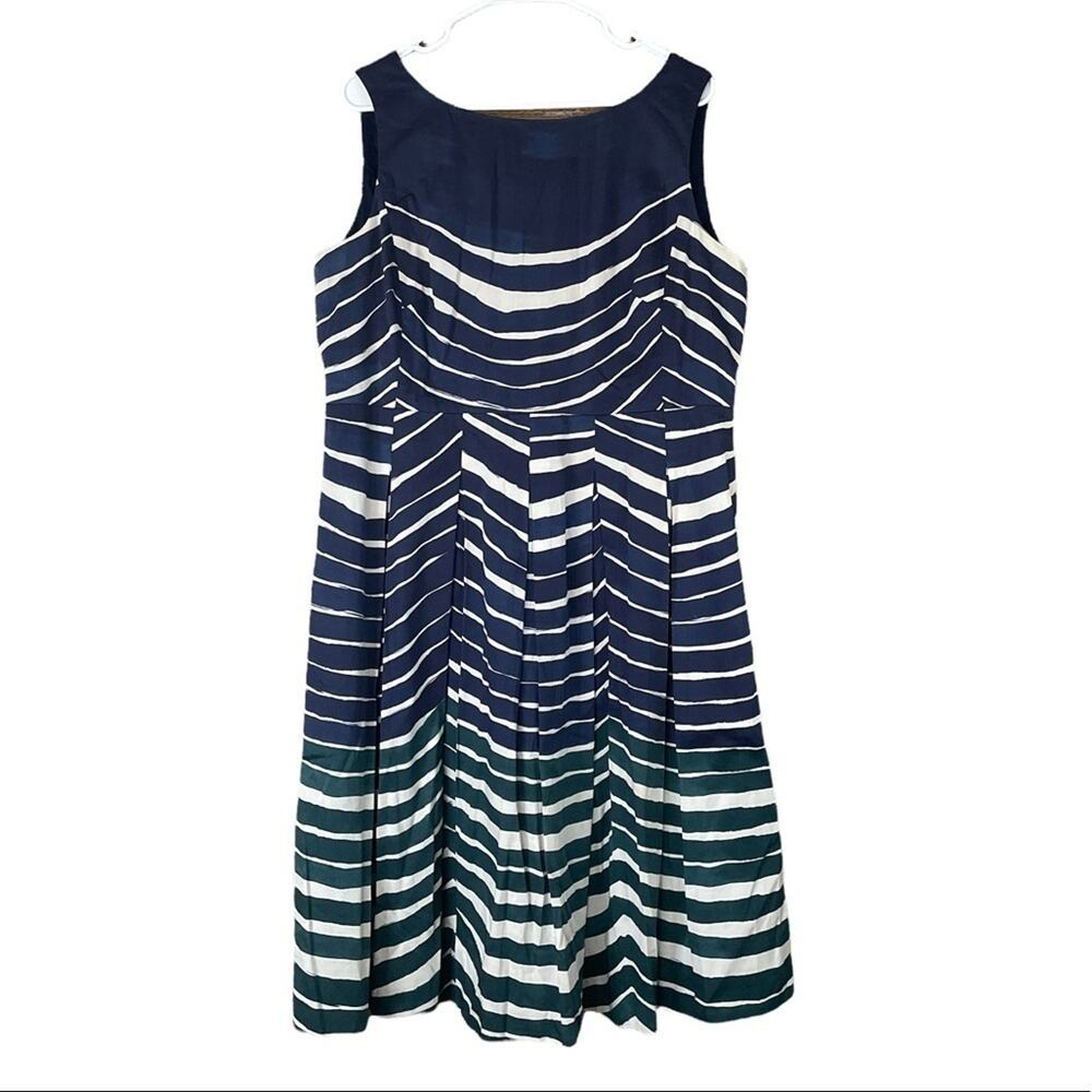 Lafayette 148 New York Zoe Sleeveless Striped Poplin Dress Blue White Size 14